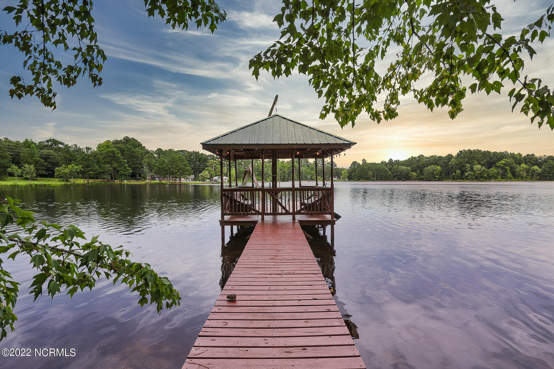 165 Matthews Road Lakeview, NC 28350 - Photo 2 of 59 4