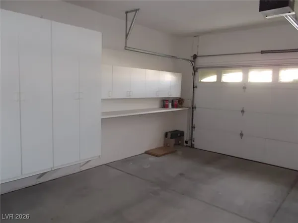 $2,600 | 2916 Vista Butte Drive, Las Vegas, NV 89134