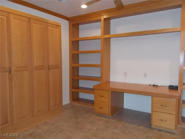 $2,600 | 2916 Vista Butte Drive, Las Vegas, NV 89134