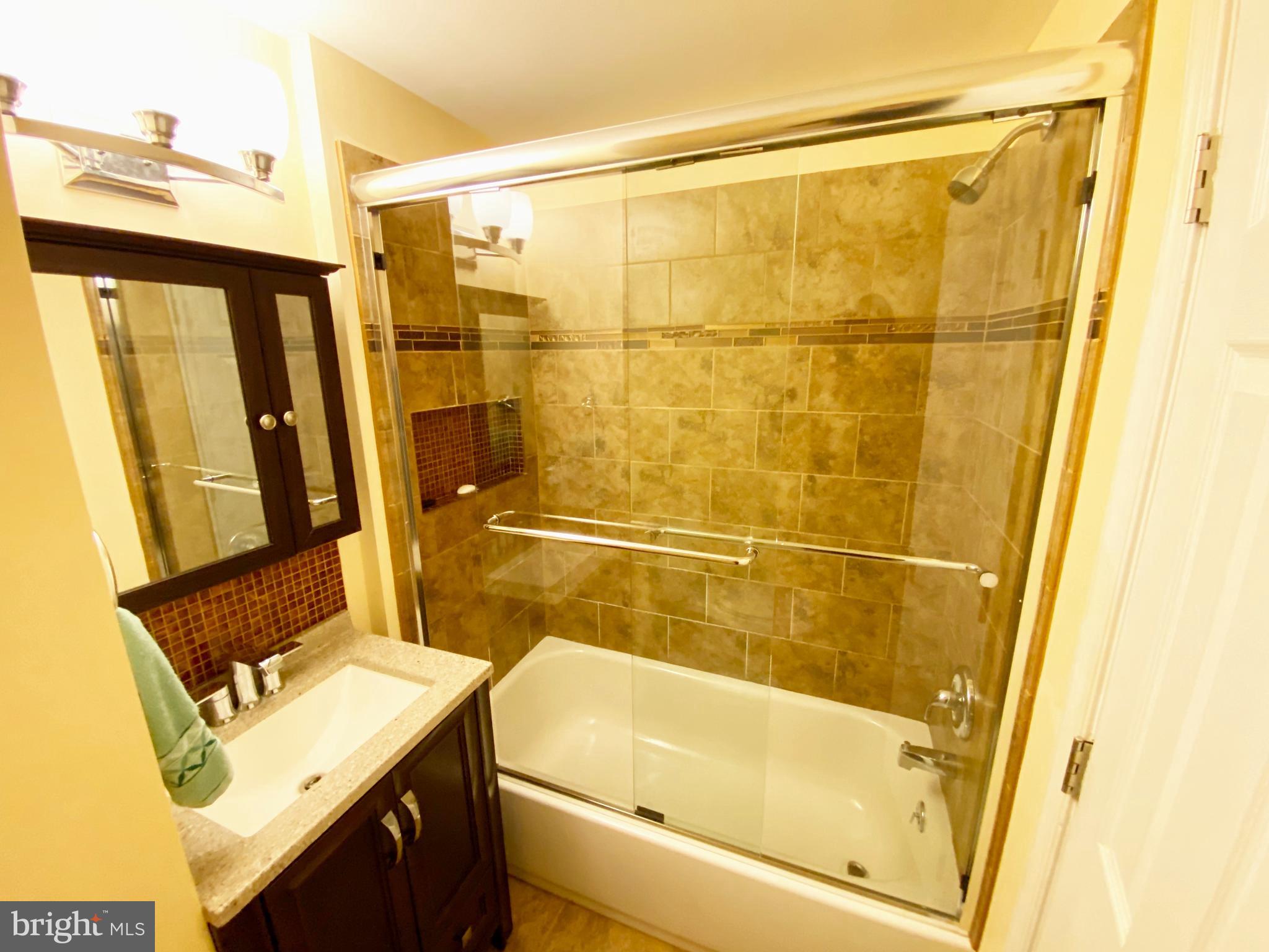 2854 Sebring Road Philadelphia, PA 19152 - Photo 21 of 24 Gallery Image 21