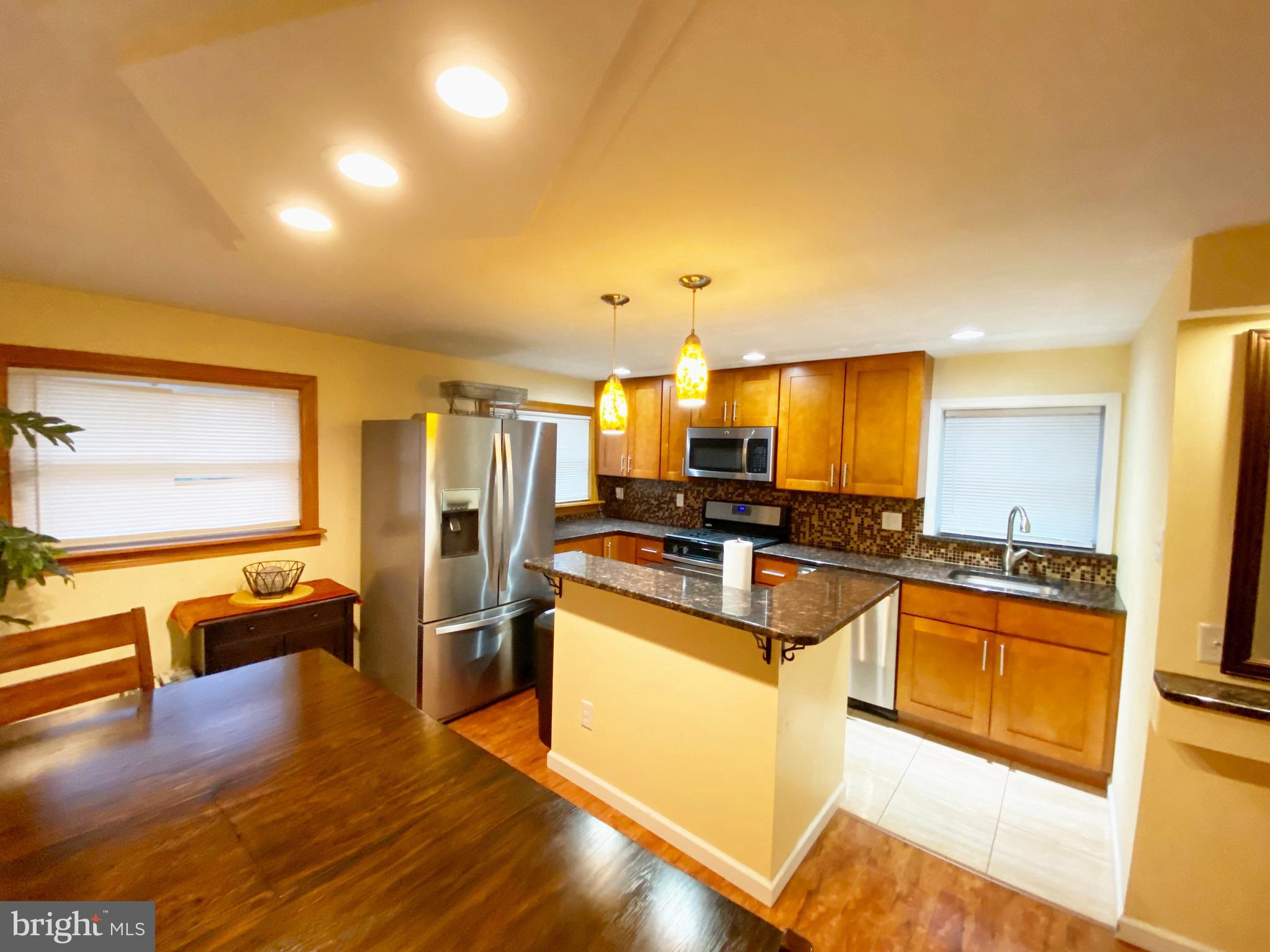 2854 Sebring Road Philadelphia, PA 19152 - Photo 5 of 24 Gallery Image 5
