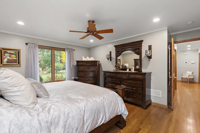 $779,000 | 10040 West 127th Street, Palos Park, IL 60464