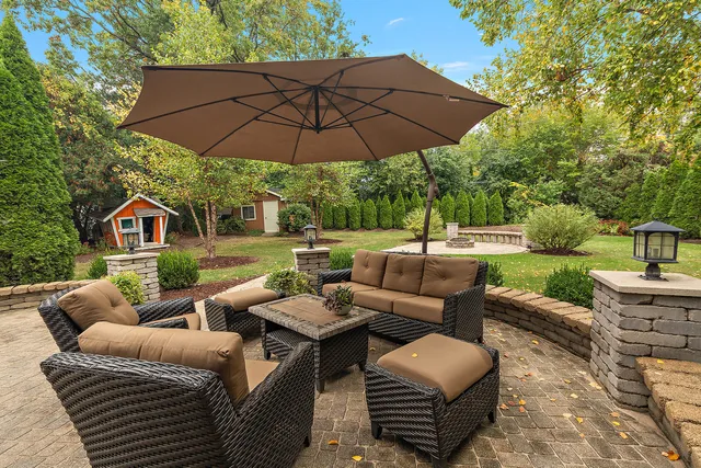 $779,000 | 10040 West 127th Street, Palos Park, IL 60464