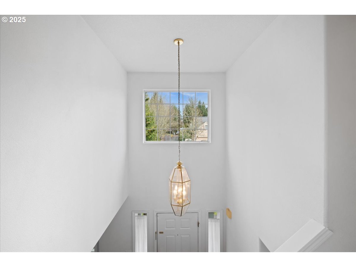 800 Roxe Drive Forest Grove, OR 97116 - Photo 18 of 44