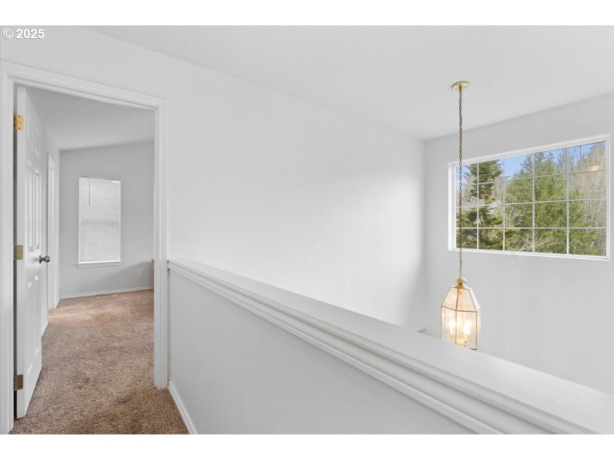 800 Roxe Drive Forest Grove, OR 97116 - Photo 19 of 44