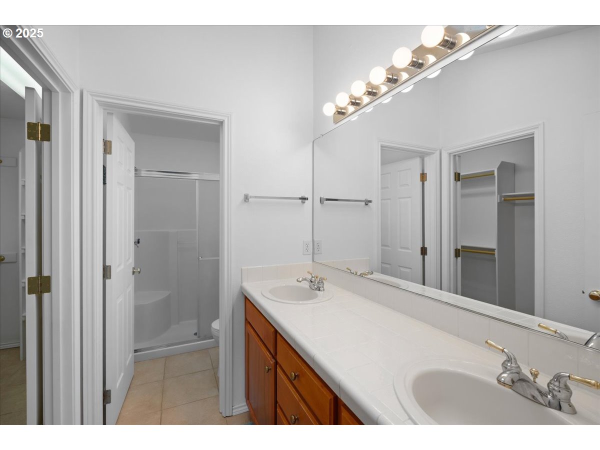 800 Roxe Drive Forest Grove, OR 97116 - Photo 22 of 44