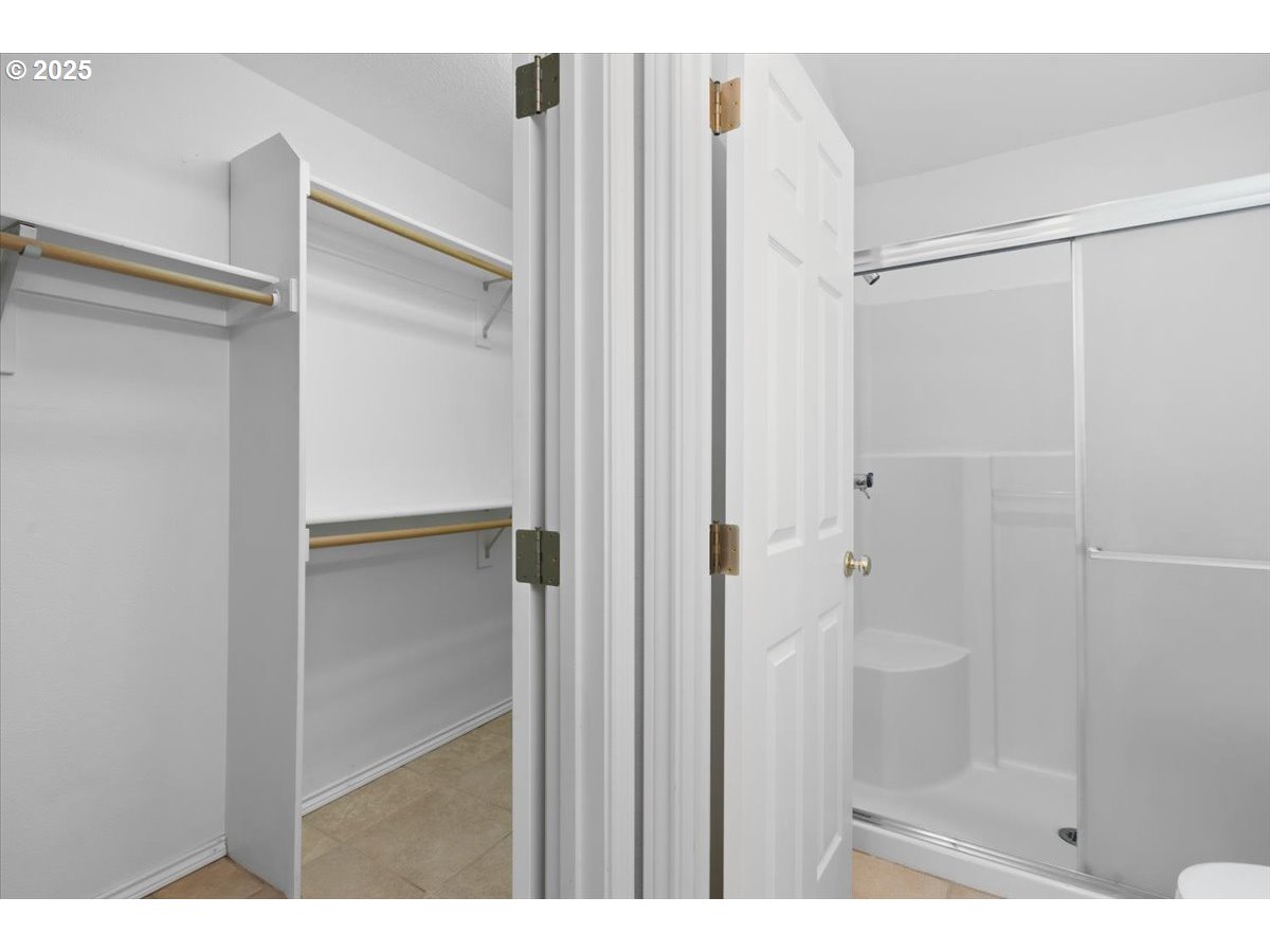 800 Roxe Drive Forest Grove, OR 97116 - Photo 23 of 44