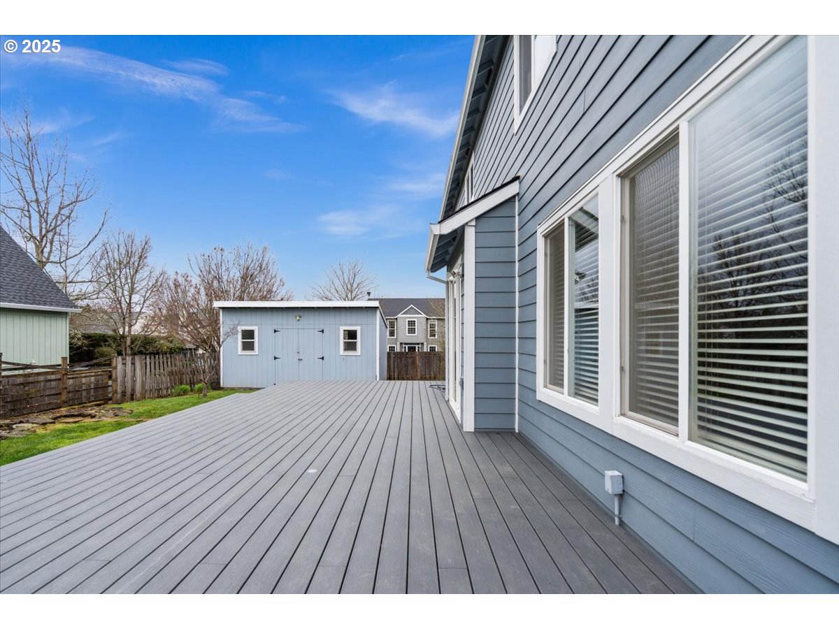 800 Roxe Drive Forest Grove, OR 97116 - Photo 32 of 44