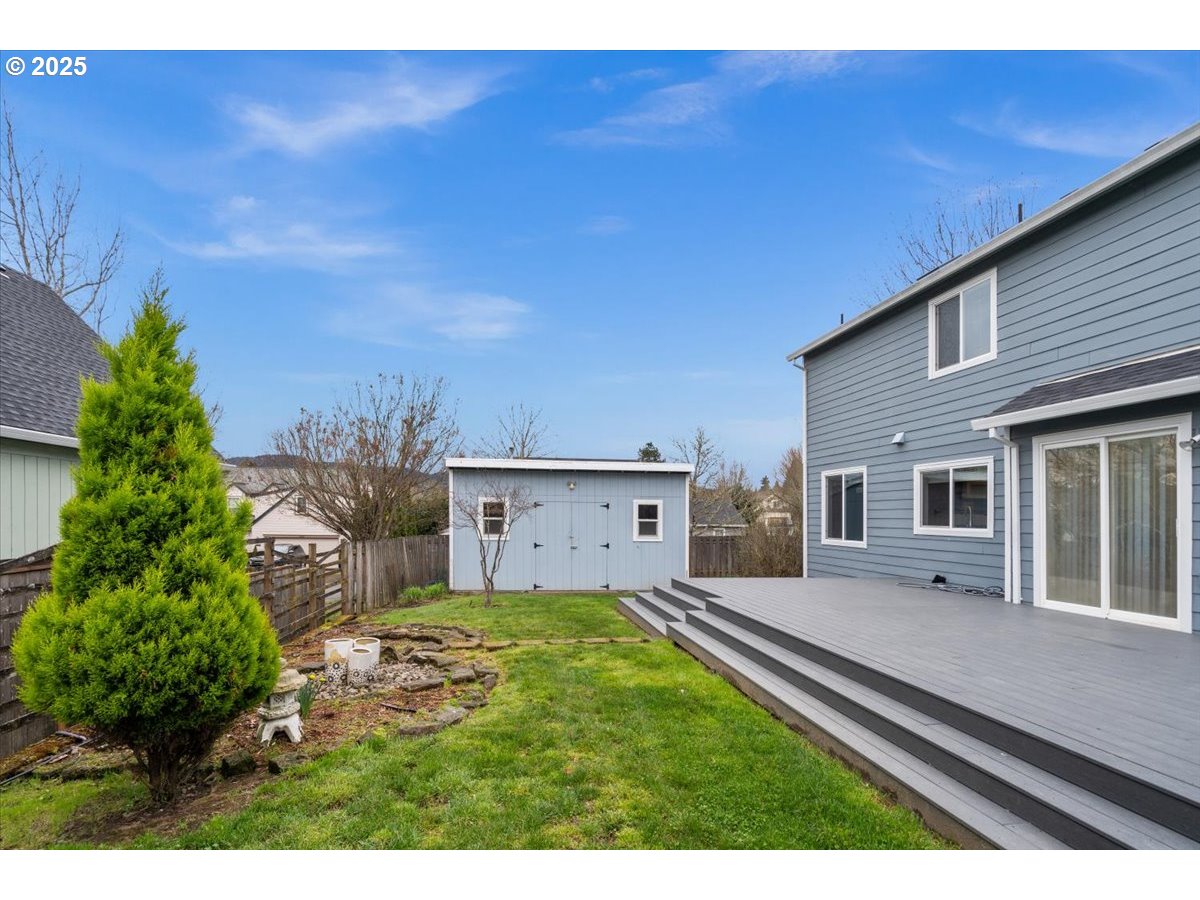 800 Roxe Drive Forest Grove, OR 97116 - Photo 33 of 44