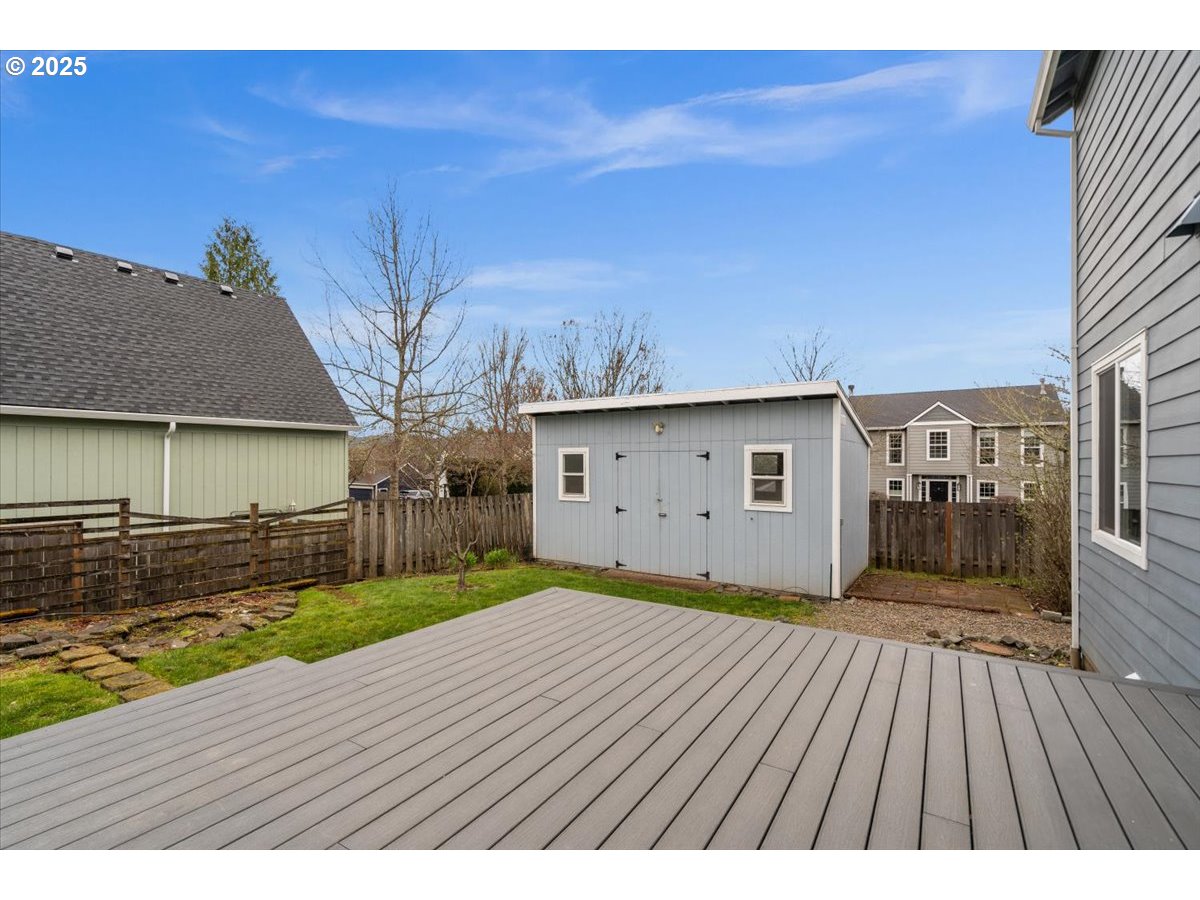 800 Roxe Drive Forest Grove, OR 97116 - Photo 34 of 44