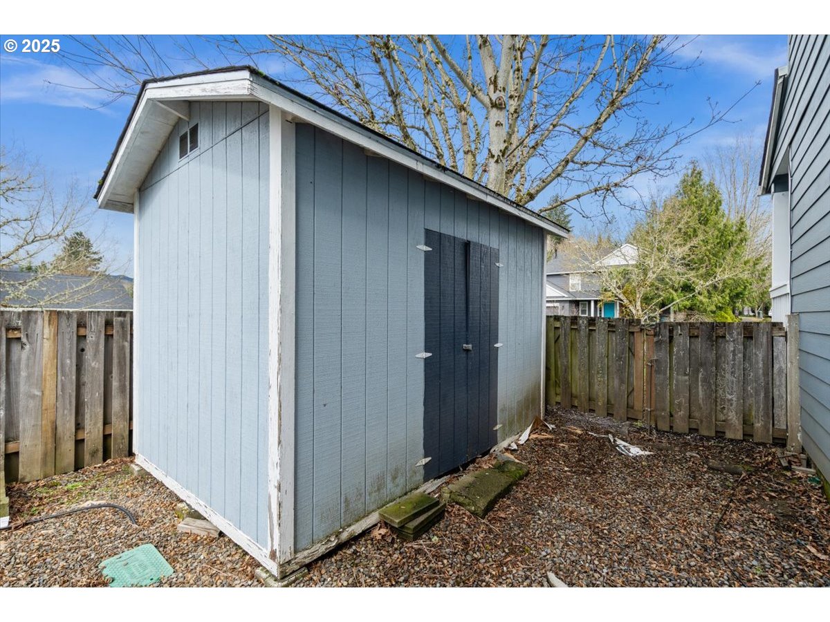 800 Roxe Drive Forest Grove, OR 97116 - Photo 36 of 44