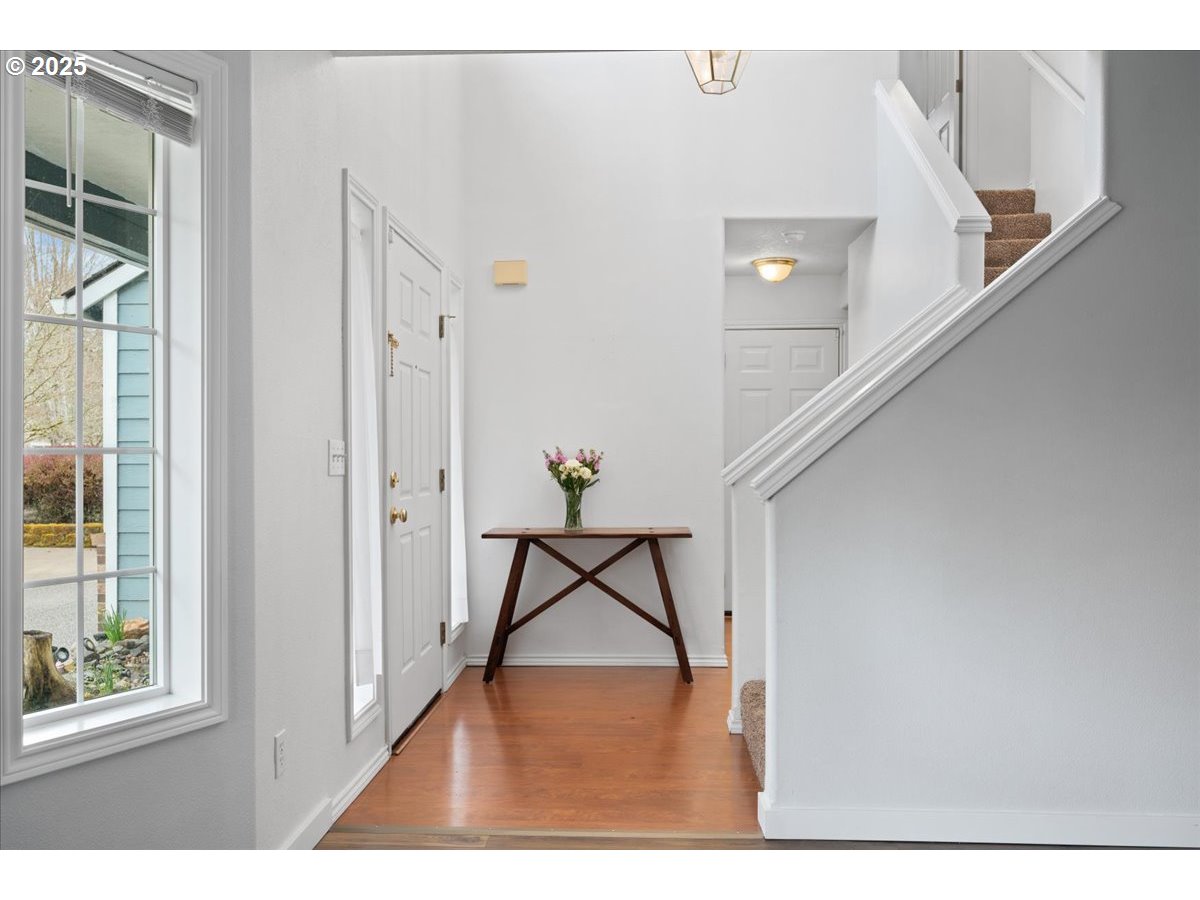 800 Roxe Drive Forest Grove, OR 97116 - Photo 5 of 44