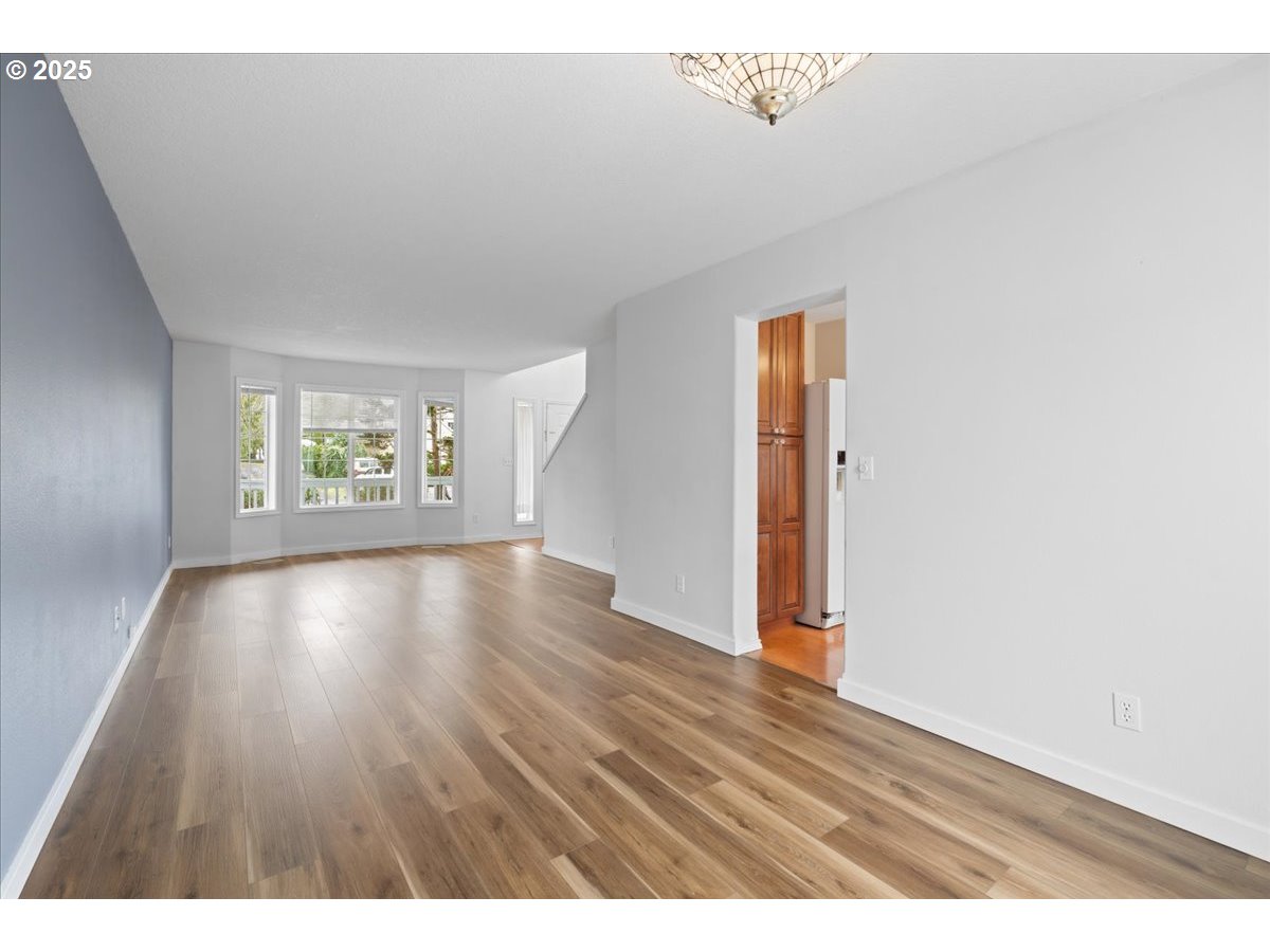 800 Roxe Drive Forest Grove, OR 97116 - Photo 9 of 44