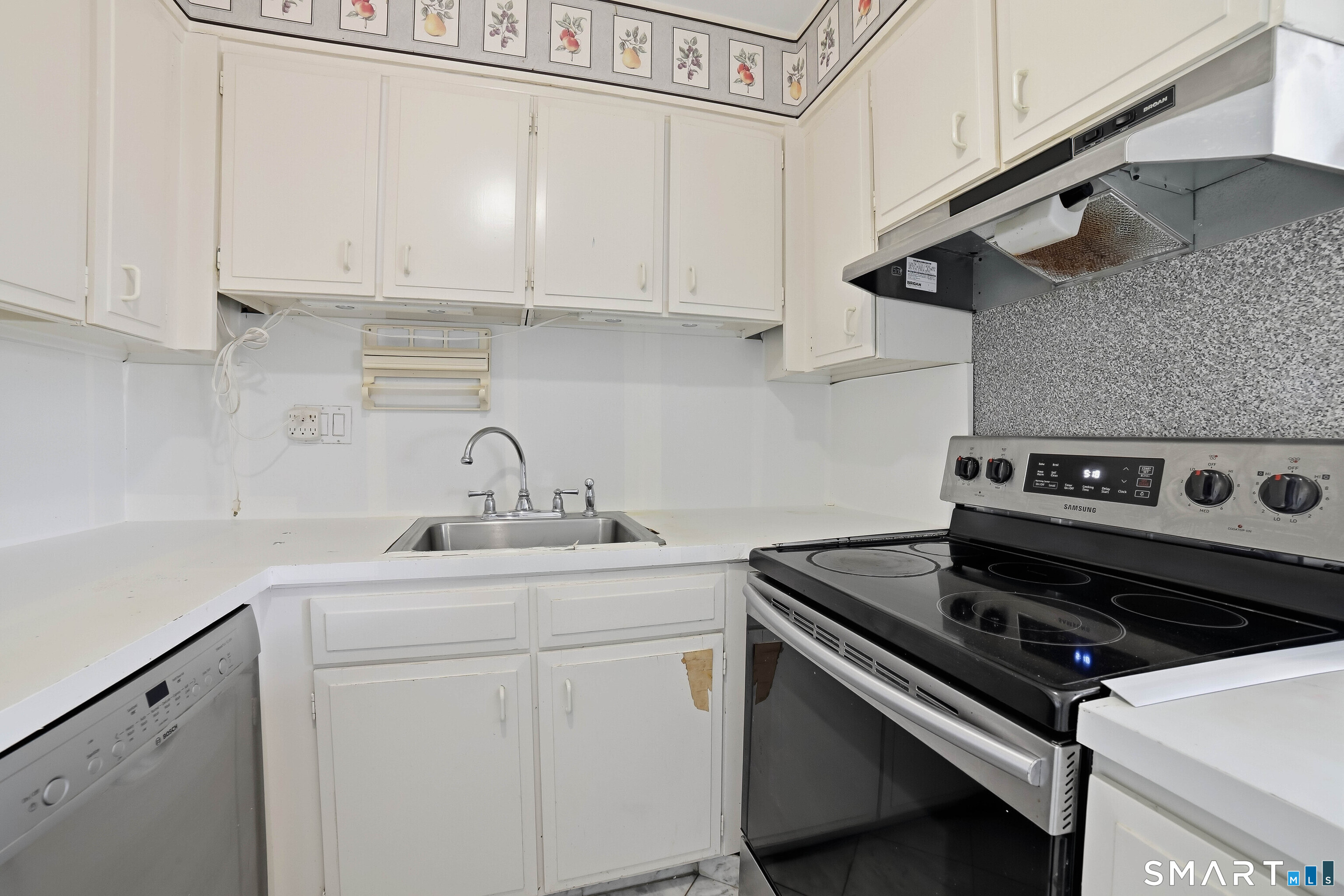 154 Cold Spring Road, Unit 80 Stamford, CT 06905 - Photo 11 of 27