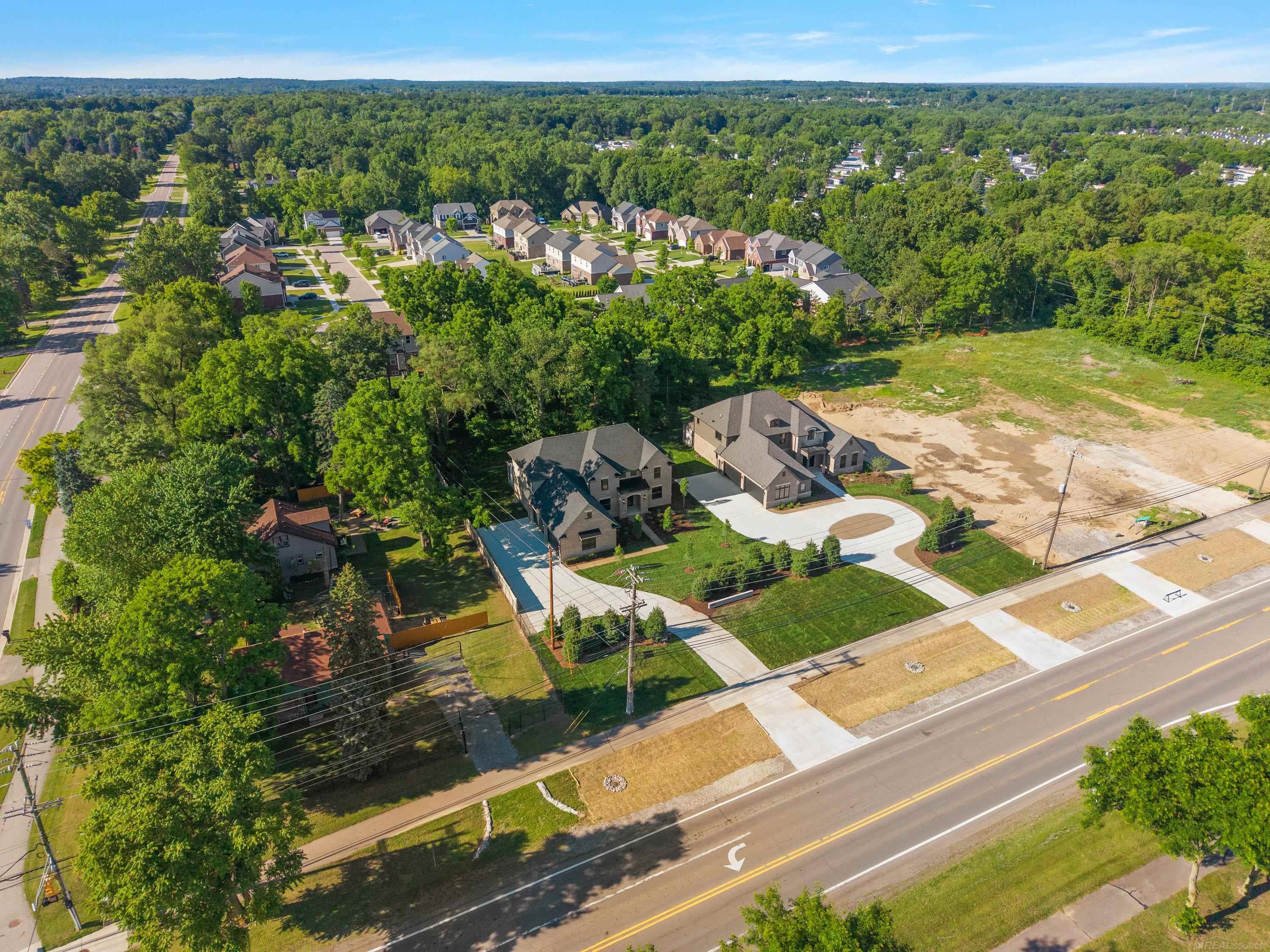 1051 East Avon Road Rochester Hills, MI 48307 - Photo 60 of 61 Gallery Image 60