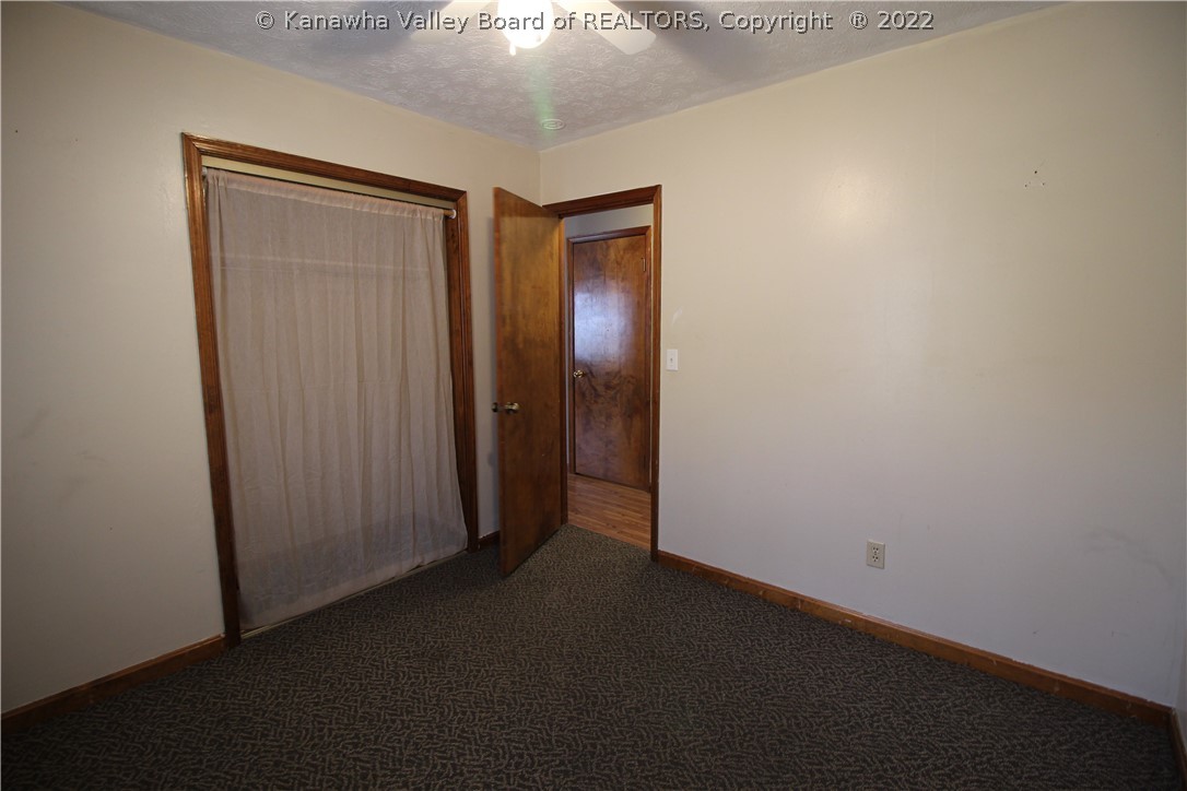 204 Robin Road Elkview, WV 25071 - Photo 14 of 27 Gallery Image 14