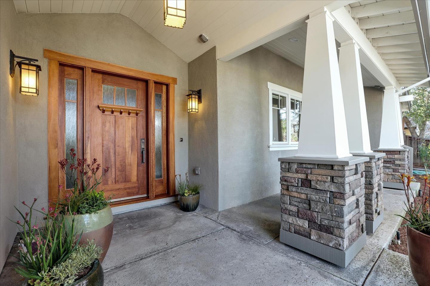 718 Covington Road Los Altos, CA 94024 - Photo 5 of 49