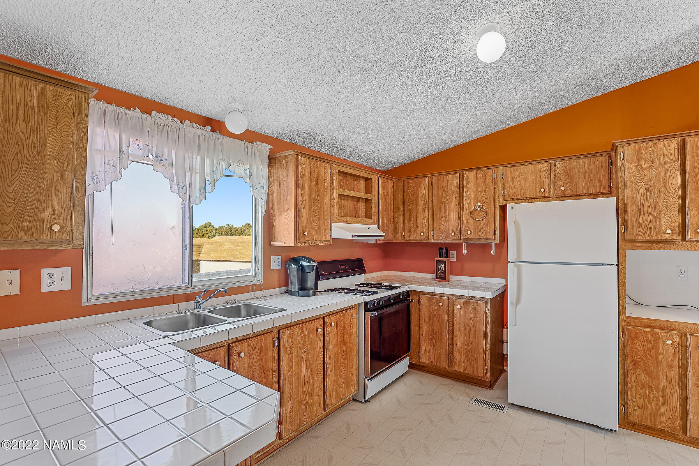 7120 North Buck Ridge Road Williams, AZ 86046 - Photo 13 of 28 7120 N Buck Ridge Williams-22
