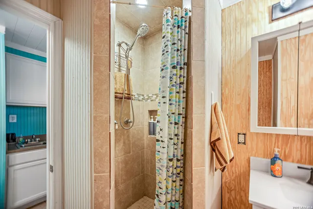 $249,500 | 4685 County Road 328, La Salle, TX 77969