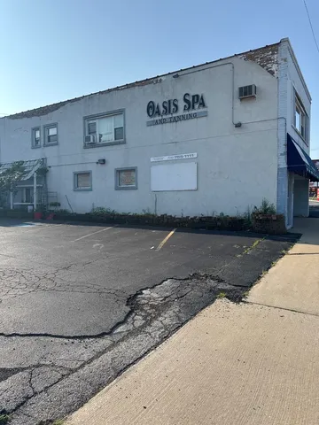 $165,000 | 3033 Chicago Road, South Chicago Heights, IL 60411