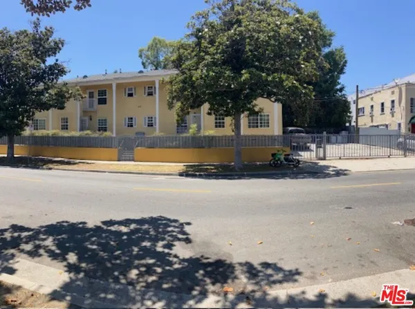 $3,650 | 401 North Van Ness Avenue, Unit 3, Los Angeles, CA 90004
