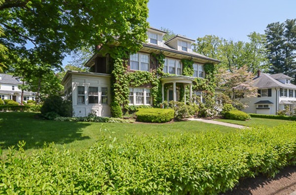 75 Bailey Road Watertown, MA 02472 - Photo 2 of 23 Gallery Image 2