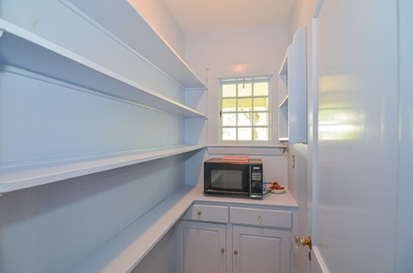 75 Bailey Road Watertown, MA 02472 - Photo 10 of 23 Gallery Image 10