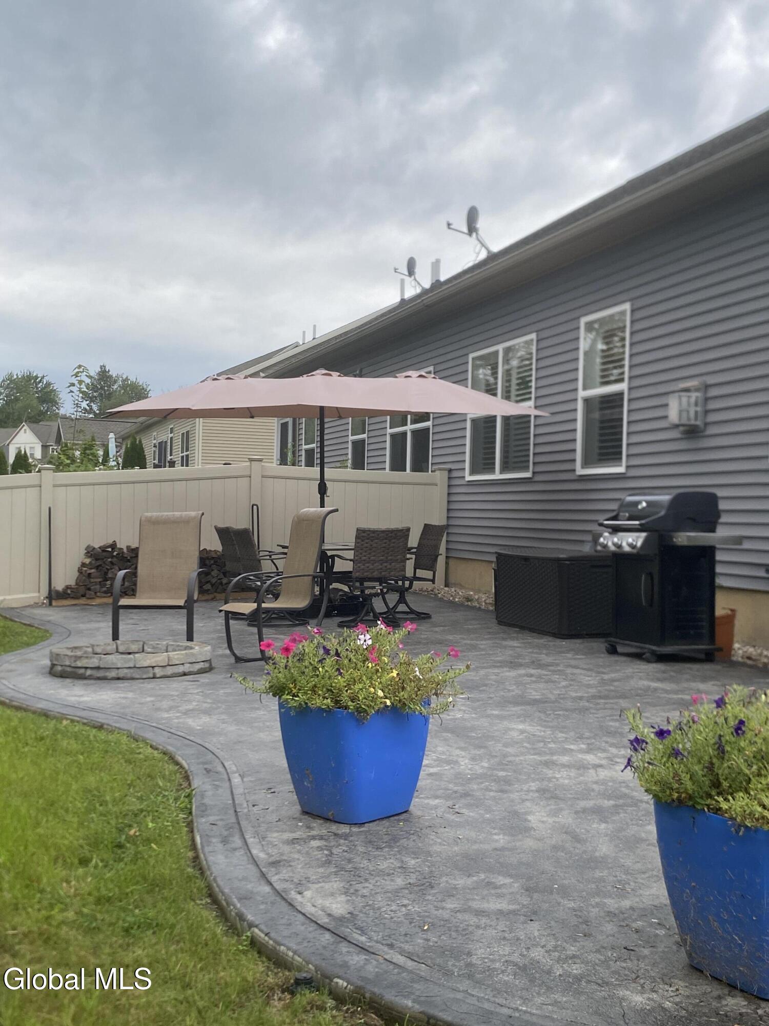 36 Weston Way Malta, NY 12020 - Photo 8 of 12 Spacious Patio