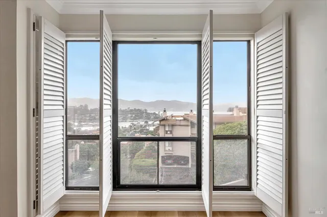 $1,099,000 | 60 Marinero Circle, Tiburon, CA 94920