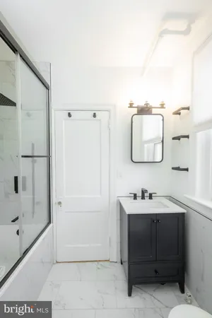$415,000 | 1954 Columbia Road Northwest, Unit 602, Washington, DC 20009