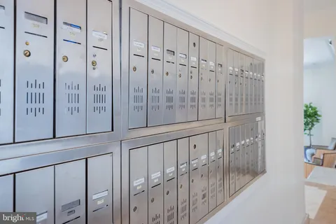 $415,000 | 1954 Columbia Road Northwest, Unit 602, Washington, DC 20009