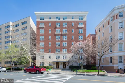 $415,000 | 1954 Columbia Road Northwest, Unit 602, Washington, DC 20009