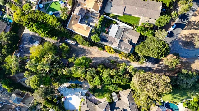 a picture of a bench in a white building