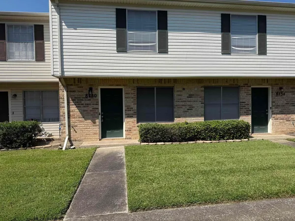 $1,200 | 8750 Glen Meadow Lane, Beaumont, TX 77706