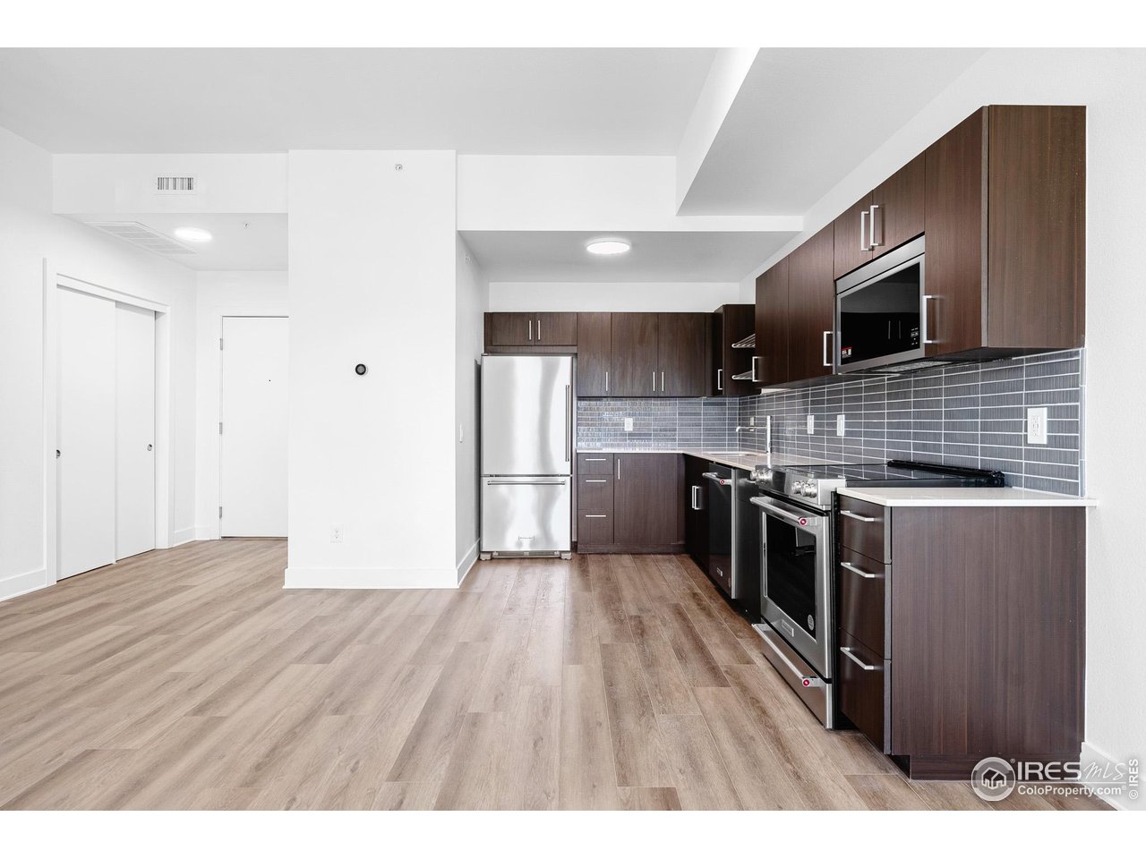 1707 Walnut Street, Unit 206 Boulder, CO 80302 - Photo 2 of 37