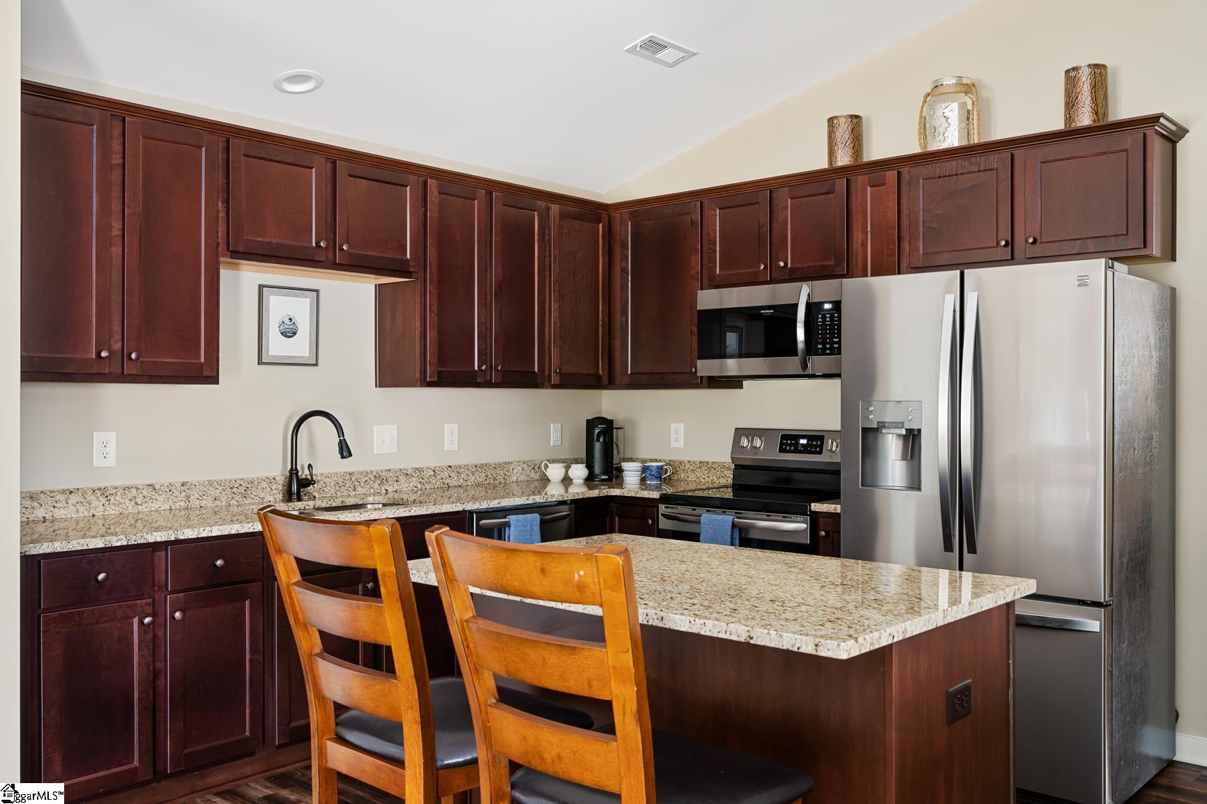 7437 Old Laurens Road Gray Court, SC 29645 - Photo 15 of 28 Gallery Image 15