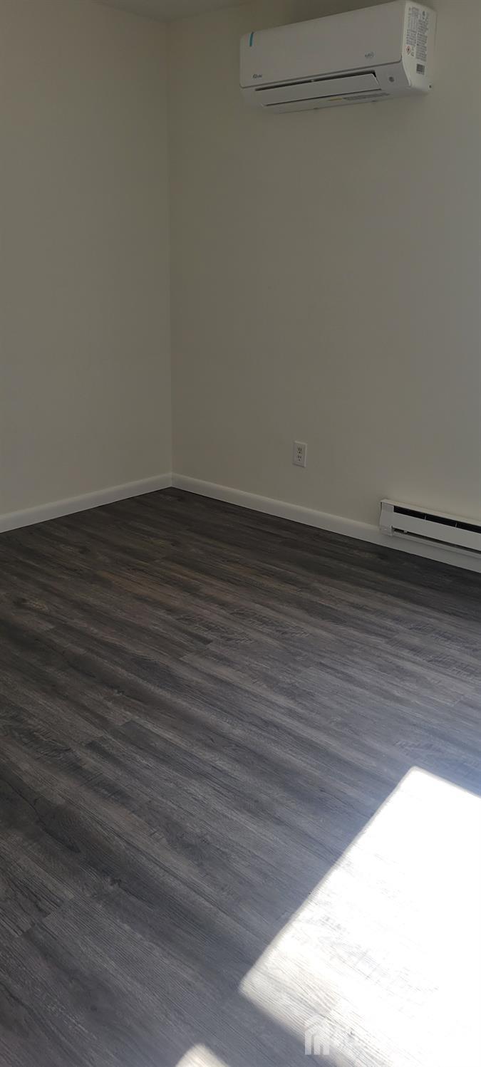 358 Raritan Street South Amboy, NJ 08879 - Photo 13 of 17