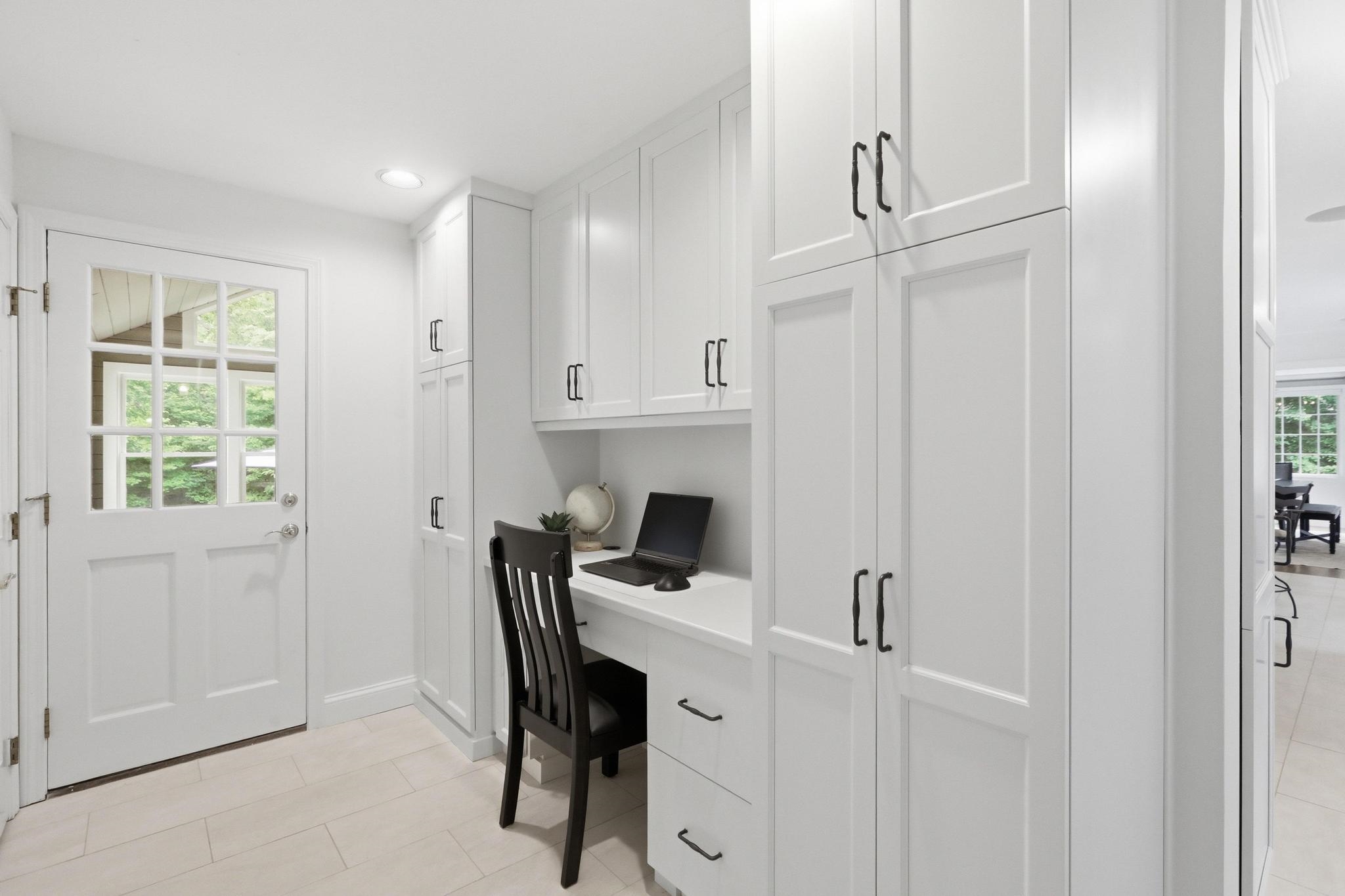 8 Bear Hill Road Windham, NH 03087 - Photo 13 of 48