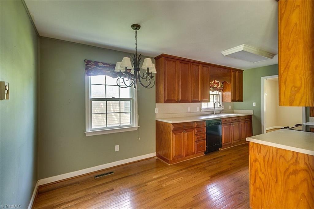816 Shannon Road Asheboro, NC 27203 - Photo 12 of 30 Gallery Image 12