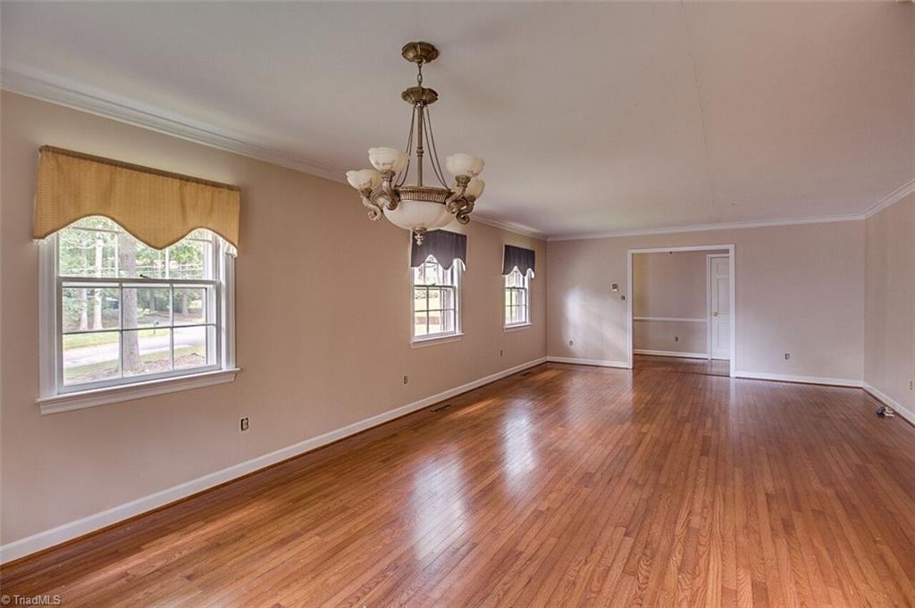 816 Shannon Road Asheboro, NC 27203 - Photo 5 of 30 Gallery Image 5