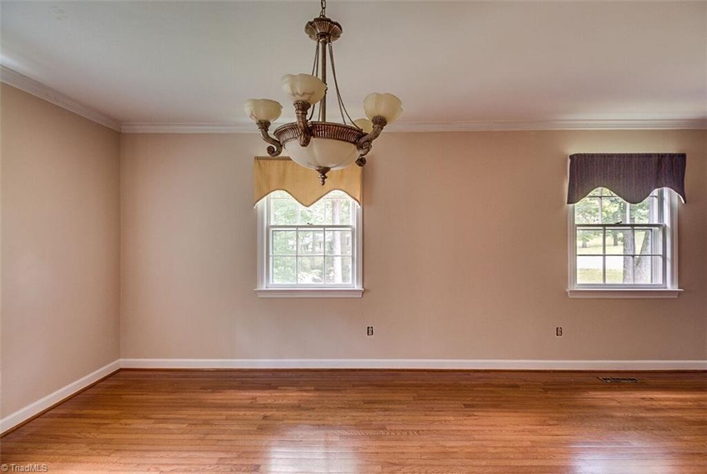 816 Shannon Road Asheboro, NC 27203 - Photo 7 of 30 Gallery Image 7