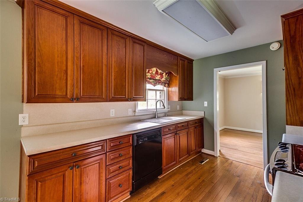 816 Shannon Road Asheboro, NC 27203 - Photo 8 of 30 Gallery Image 8