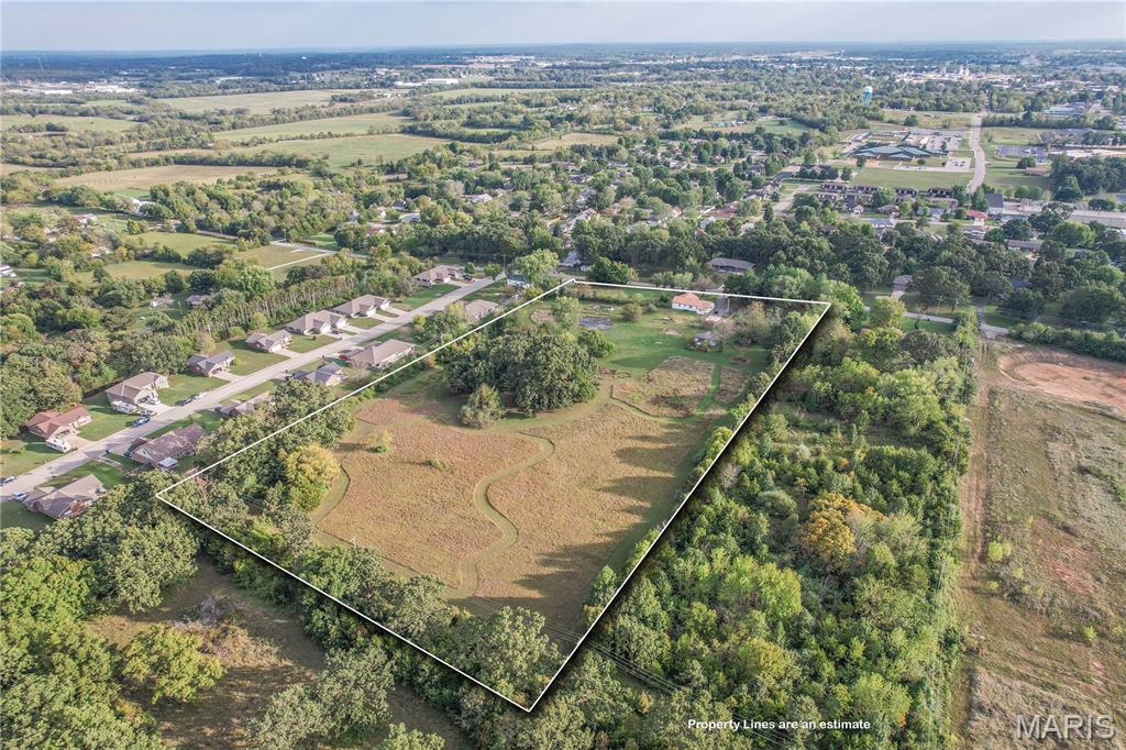 231 Raef Road Lebanon, MO 65536 - Photo 4 of 57