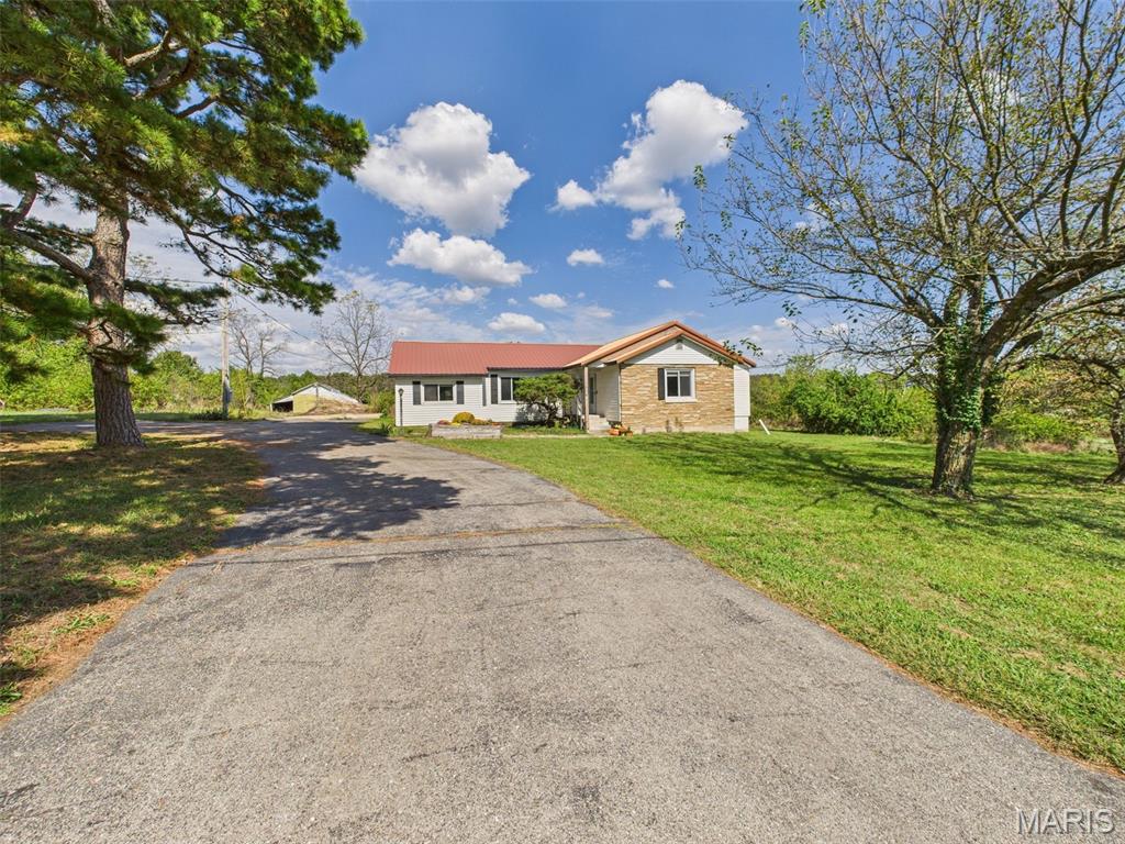 231 Raef Road Lebanon, MO 65536 - Photo 6 of 57