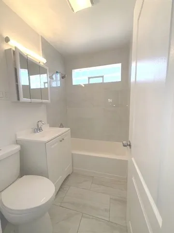 $189,900 | 17745 Burnham Avenue, Lansing, IL 60438