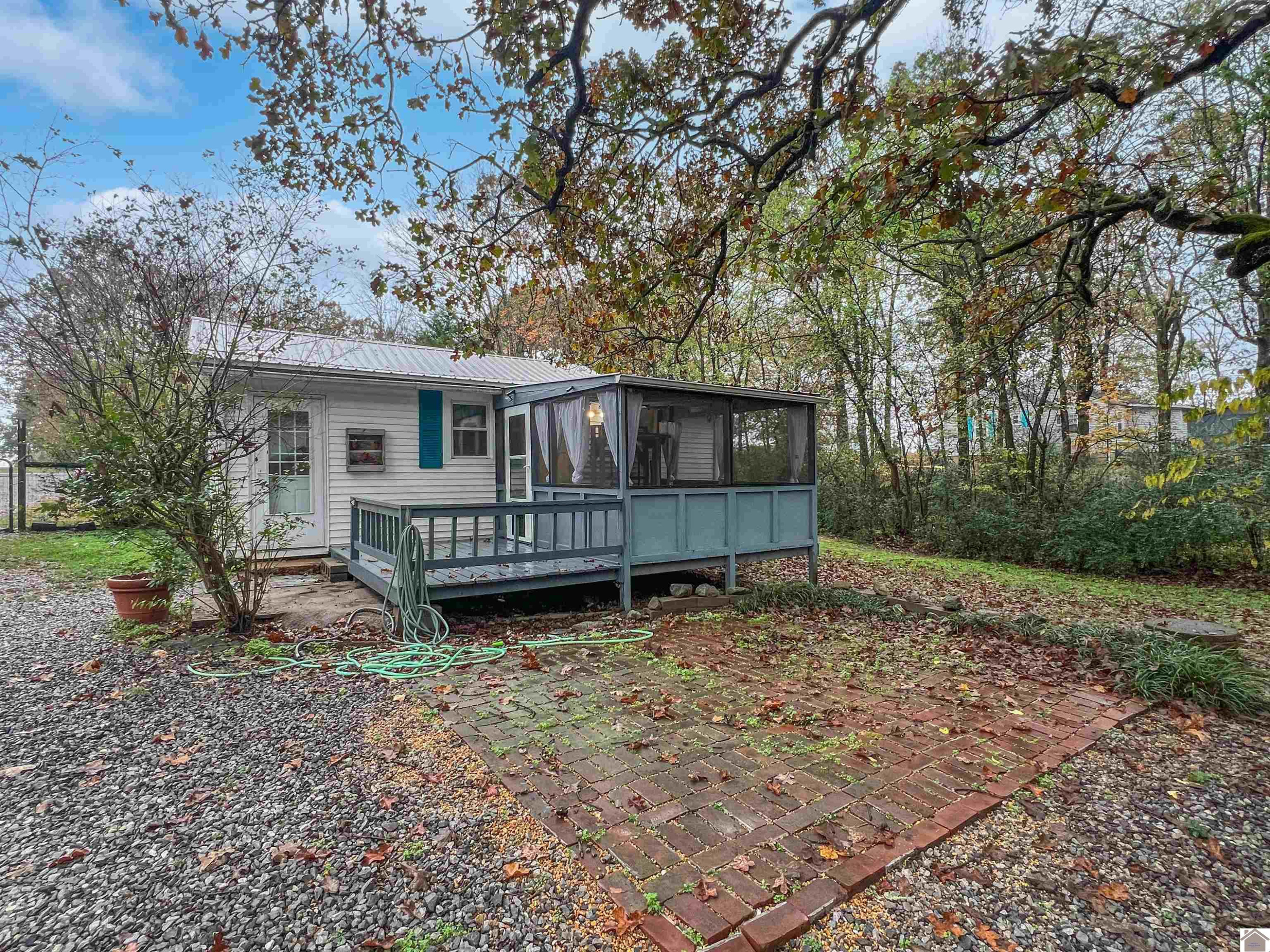 606 Radio Road Almo, KY 42020 - Photo 18 of 24 Photo 18