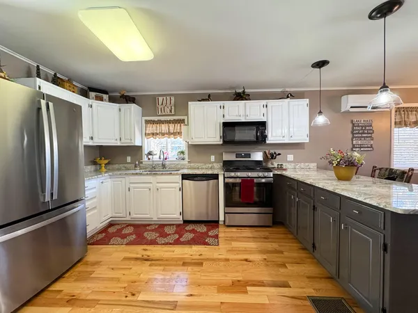 $575,000 | 454 Stanhope Mill Road, Lincoln, ME 04457