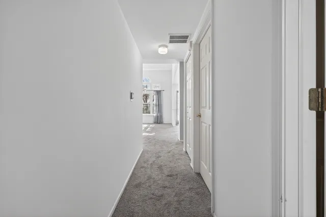 $319,900 | 1643 Colfax Court, Unit 4, Bartlett, IL 60103