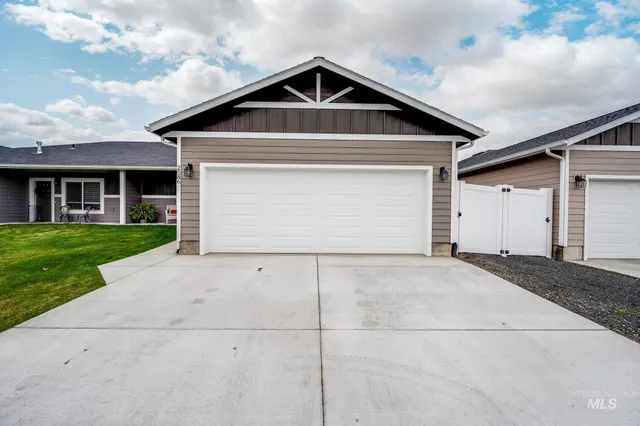 $353,000 | 2586 Springsnow Street, Clarkston, WA 99403