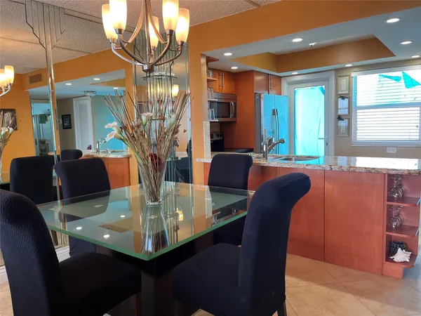 $2,350 | 201 North Ocean Boulevard, Unit 1106, Pompano Beach, FL 33062